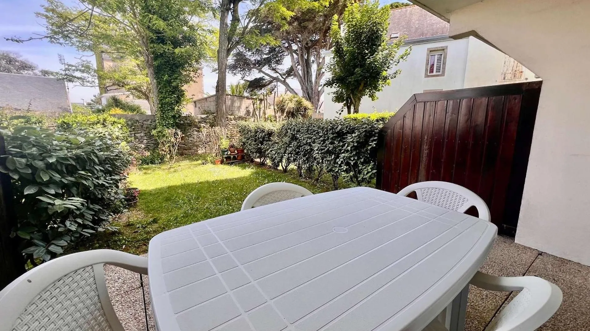 Апартаменты Studio Charmant Avec Jardin Au Centre De Quiberon, Proche Plage, Parking Inclus - Fr-1-478-320
